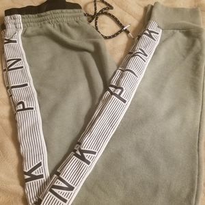 VS Pants